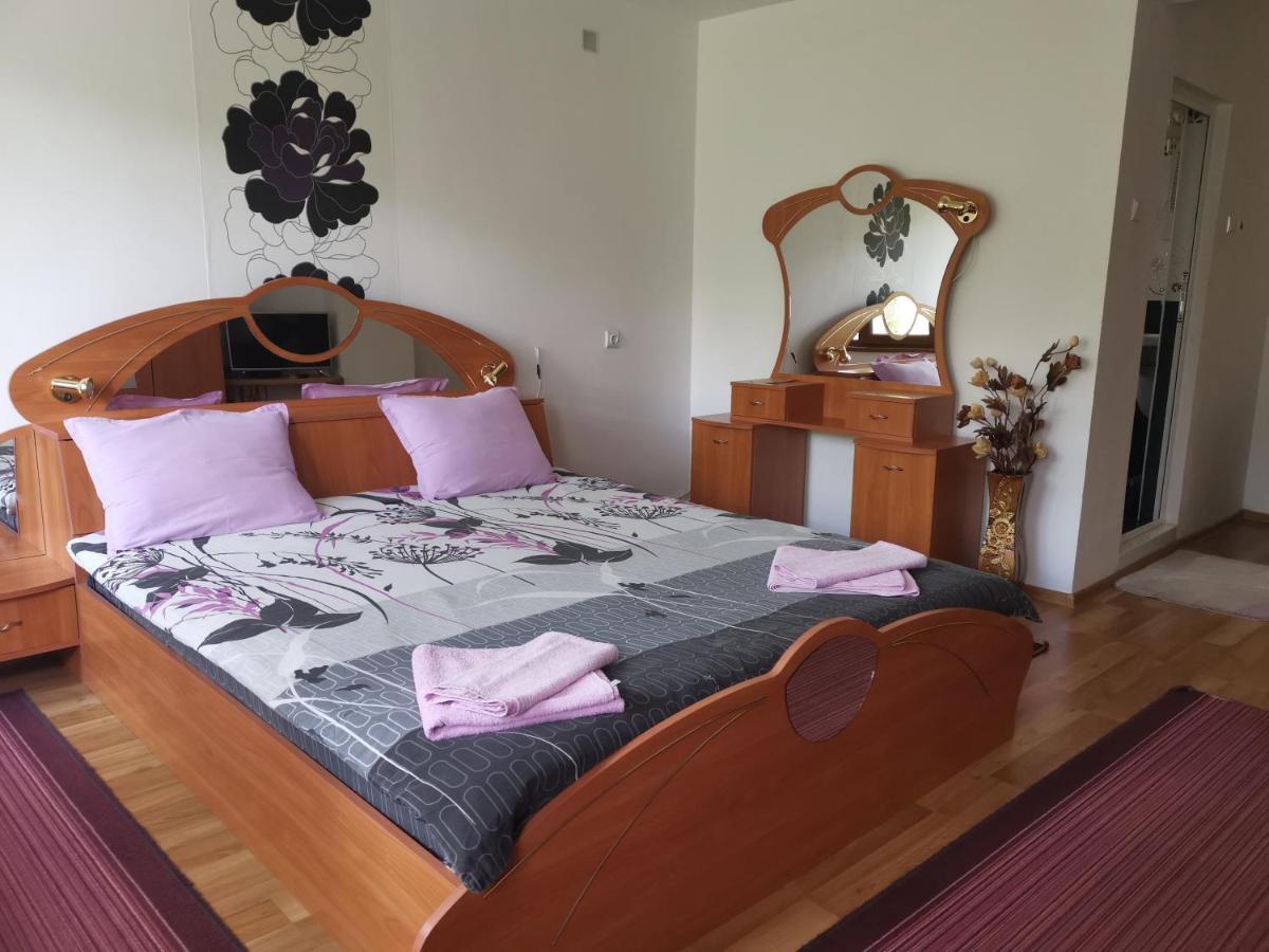 Guest House Milka Jagodina Zewnętrze zdjęcie